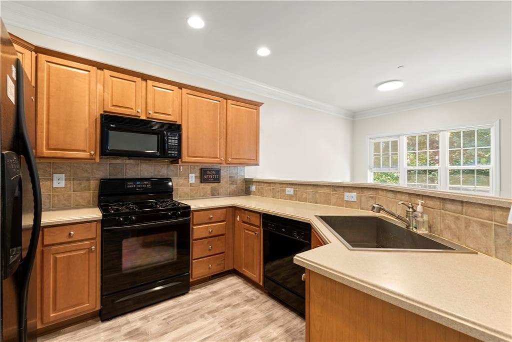 3 bedroom, 4 bathroom, 2,352 sq ft townhouse for rent at 119 Wetherbrooke Lane 2, Smyrna, GA 30082 for $2,900 a month — photo 8