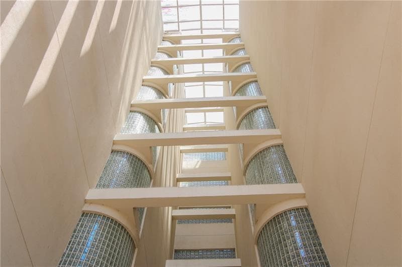 1 bedroom, 1 bathroom, 854 sq ft condominium for sale at 2161 Peachtree Road 708, Atlanta, GA 30309 — photo 3