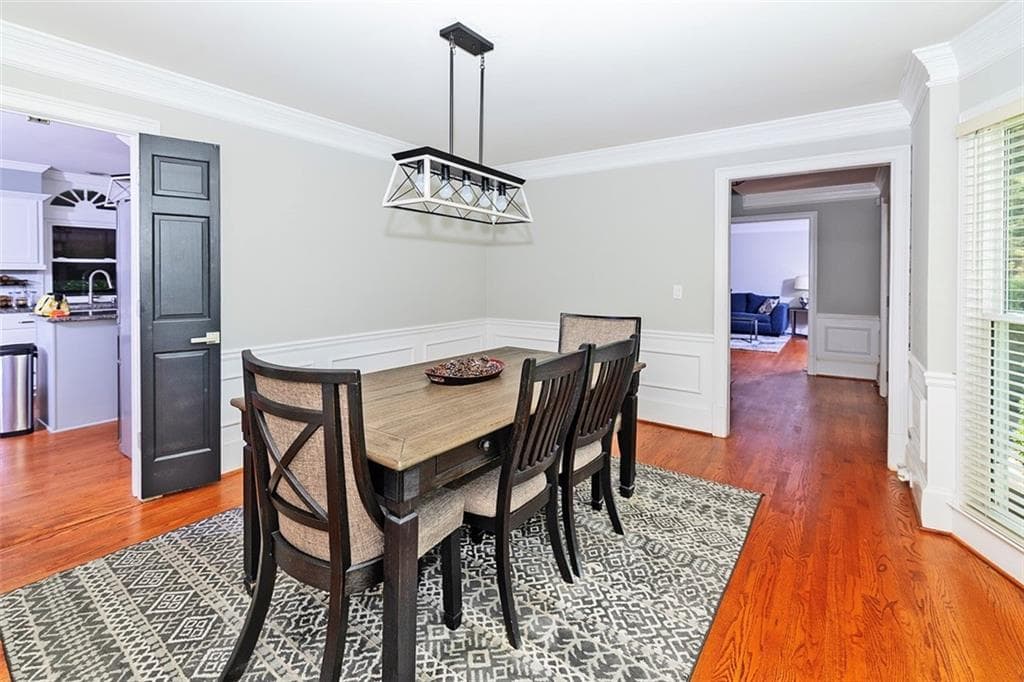 4 bedroom, 6 bathroom, 2,882 sq ft single family residence for sale at 415 Spindle Court, Sandy Springs, GA 30350 — photo 10