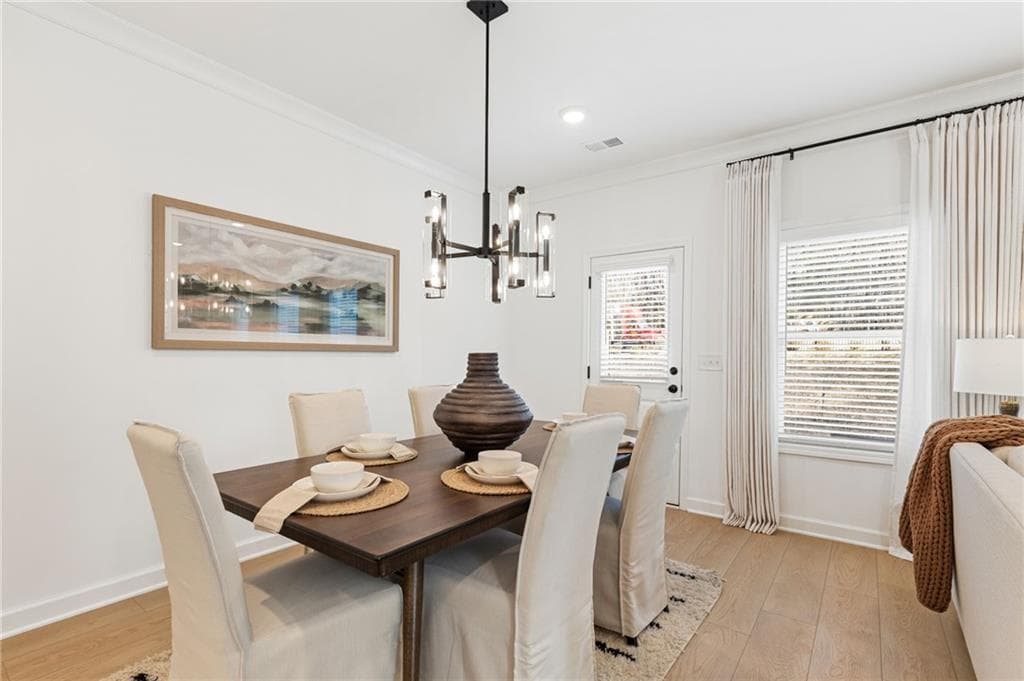 3 bedroom, 3 bathroom, 1,805 sq ft townhouse for sale at 692 Sunstone Lane, Lawrenceville, GA 30043 — photo 5