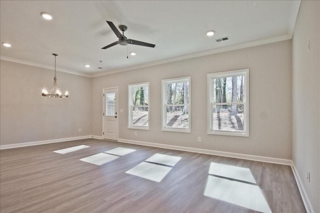 3 bedroom, 3 bathroom, 1,805 sq ft townhouse for sale at 692 Sunstone Lane, Lawrenceville, GA 30043 — photo 6