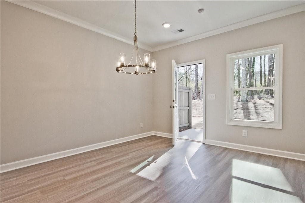 3 bedroom, 3 bathroom, 1,805 sq ft townhouse for sale at 692 Sunstone Lane, Lawrenceville, GA 30043 — photo 10