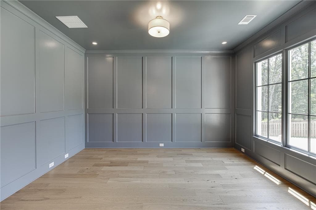 4 bedroom, 4 bathroom, 3,996 sq ft single family residence for sale at 2969 N Bogan Road, Buford, GA 30519 — photo 4