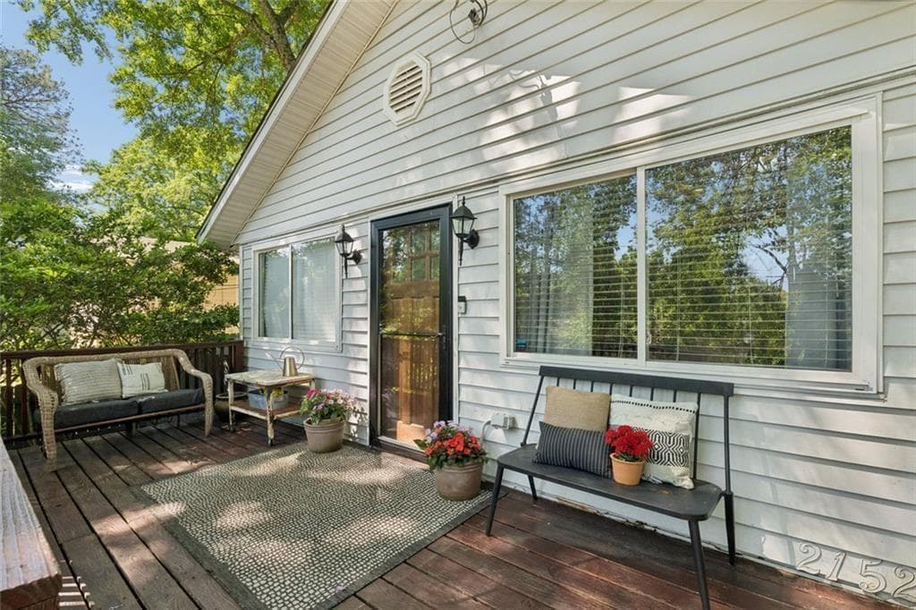 2 bedroom, 2 bathroom, 1,474 sq ft single family residence for sale at 2152 Forrest Place, Atlanta, GA 30318 — photo 2