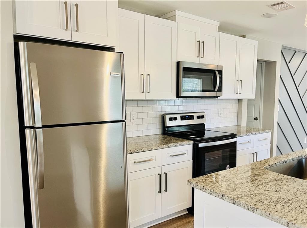 4 bedroom, 2 bathroom, 1,500 sq ft duplex for rent at 3329 BURKE Drive UPPER, Atlanta, GA 30341 for $2,600 a month — photo 7