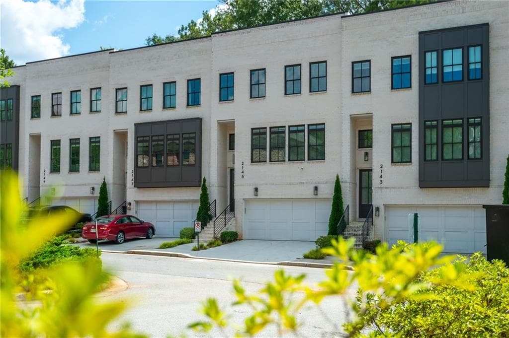 4 bedroom, 4 bathroom, 3,000 sq ft townhouse for sale at 2145 Druid Fields Lane, Decatur, GA 30033