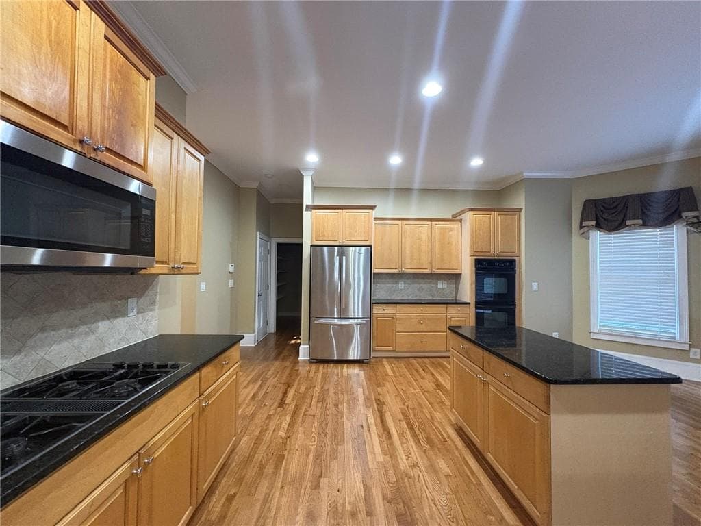 7 bedroom, 6 bathroom, 3,470 sq ft single family residence for rent at 5930 Abbotts Run Trail, Duluth, GA 30097 for $3,300 a month — photo 6