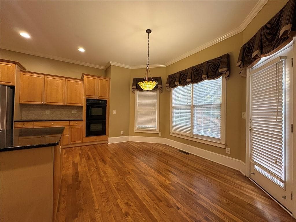 7 bedroom, 6 bathroom, 3,470 sq ft single family residence for rent at 5930 Abbotts Run Trail, Duluth, GA 30097 for $3,300 a month — photo 7