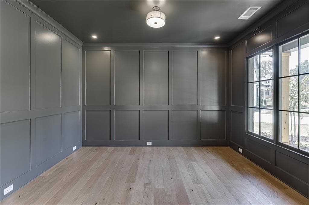 5 bedroom, 5 bathroom, 4,159 sq ft single family residence for sale at 2973 N Bogan Road, Buford, GA 30519 — photo 5