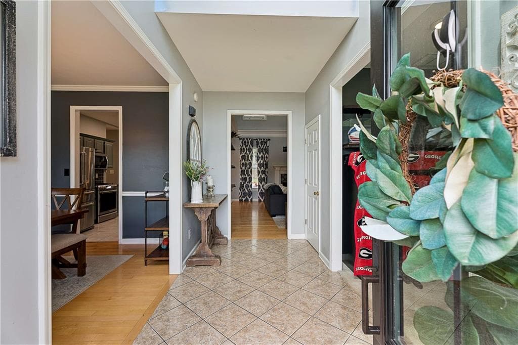 4 bedroom, 3 bathroom, 2,128 sq ft single family residence for sale at 4564 Bogan Gates Trail, Buford, GA 30519 — photo 8