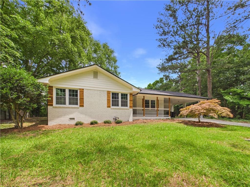 3 bedroom, 3 bathroom, 1,419 sq ft single family residence for sale at 3784 Braswell Circle, Austell, GA 30106