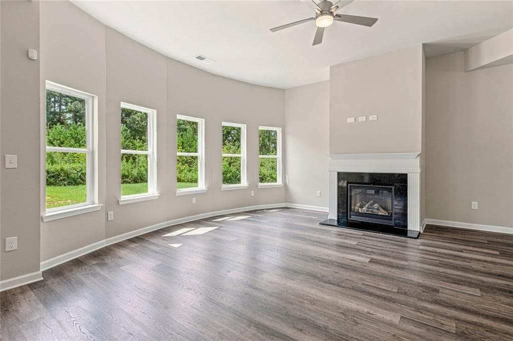5 bedroom, 3 bathroom, 3,374 sq ft single family residence for sale at 120 Ilene Drive, Fayetteville, GA 30214 — photo 7