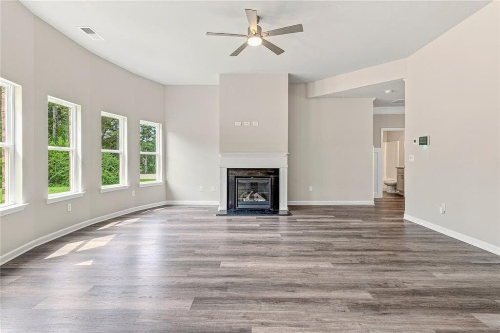 5 bedroom, 3 bathroom, 3,374 sq ft single family residence for sale at 120 Ilene Drive, Fayetteville, GA 30214 — photo 9