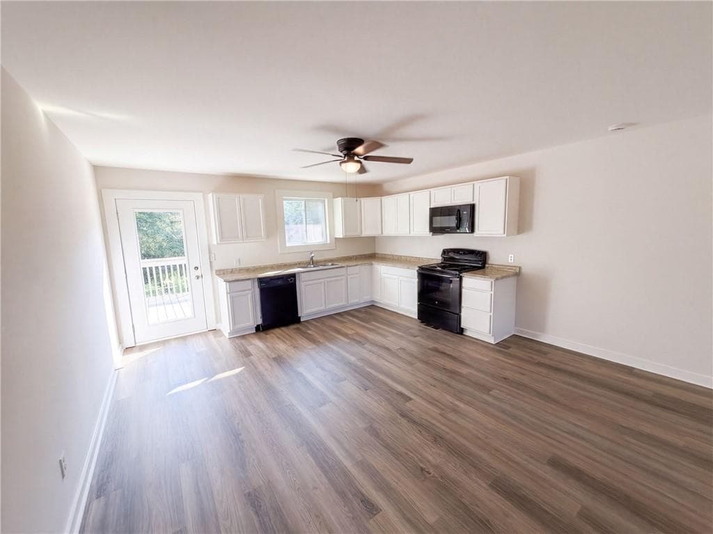 3 bedroom, 2 bathroom, 1,312 sq ft single family residence for sale at 204 Jim Grizzle Road, Royston, GA 30662 — photo 7