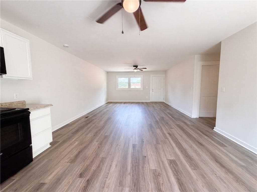 3 bedroom, 2 bathroom, 1,312 sq ft single family residence for sale at 204 Jim Grizzle Road, Royston, GA 30662 — photo 10
