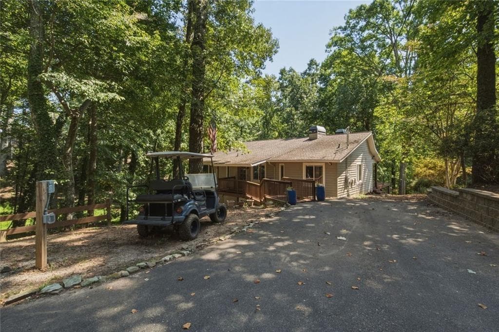 4 bedroom, 3 bathroom, 2,300 sq ft single family residence for sale at 7875 Robin Road, Cumming, GA 30041 — photo 1 of 84