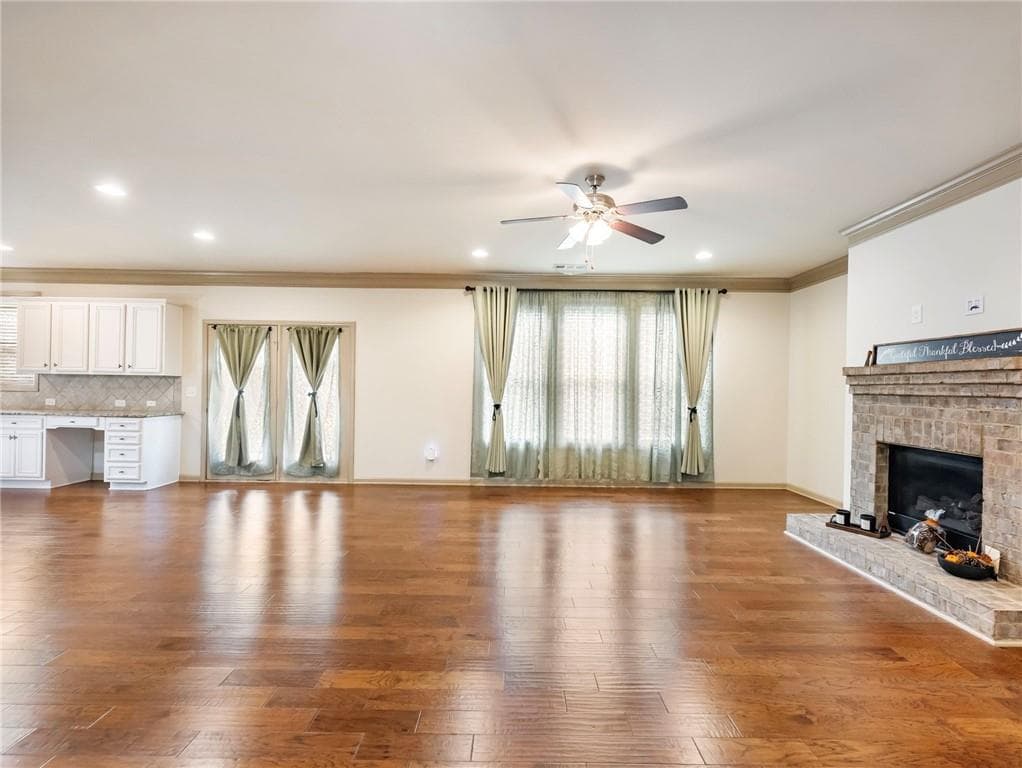 4 bedroom, 3 bathroom, 3,433 sq ft single family residence for sale at 5915 Park Bay Court, Flowery Branch, GA 30542 — photo 7