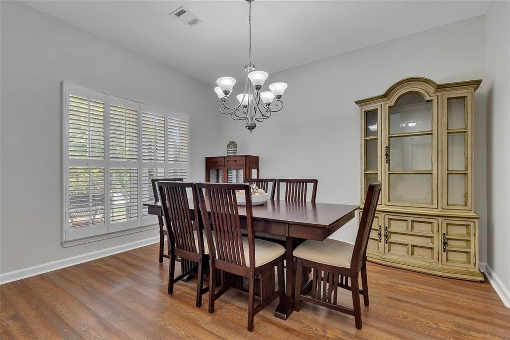 4 bedroom, 3 bathroom, 2,319 sq ft single family residence for sale at 419 Highlands Loop, Woodstock, GA 30188 — photo 8