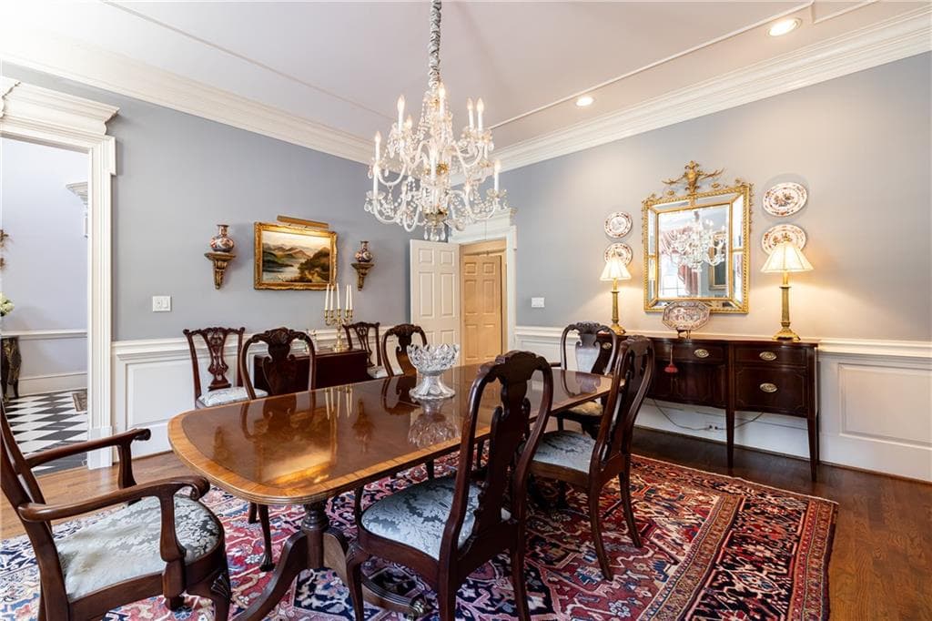 6 bedroom, 7 bathroom, 10,000 sq ft single family residence for sale at 1696 West Wesley Road, Atlanta, GA 30327 — photo 7