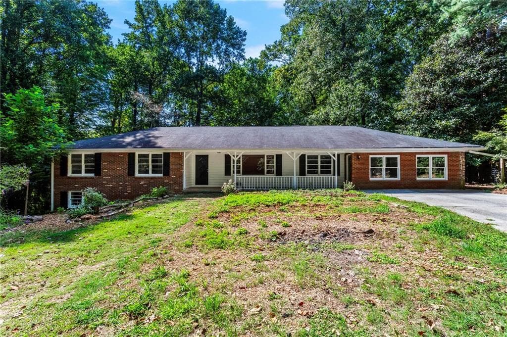 4 bedroom, 4 bathroom, 3,187 sq ft single family residence for sale at 1360 Mclendon Drive, Decatur, GA 30033