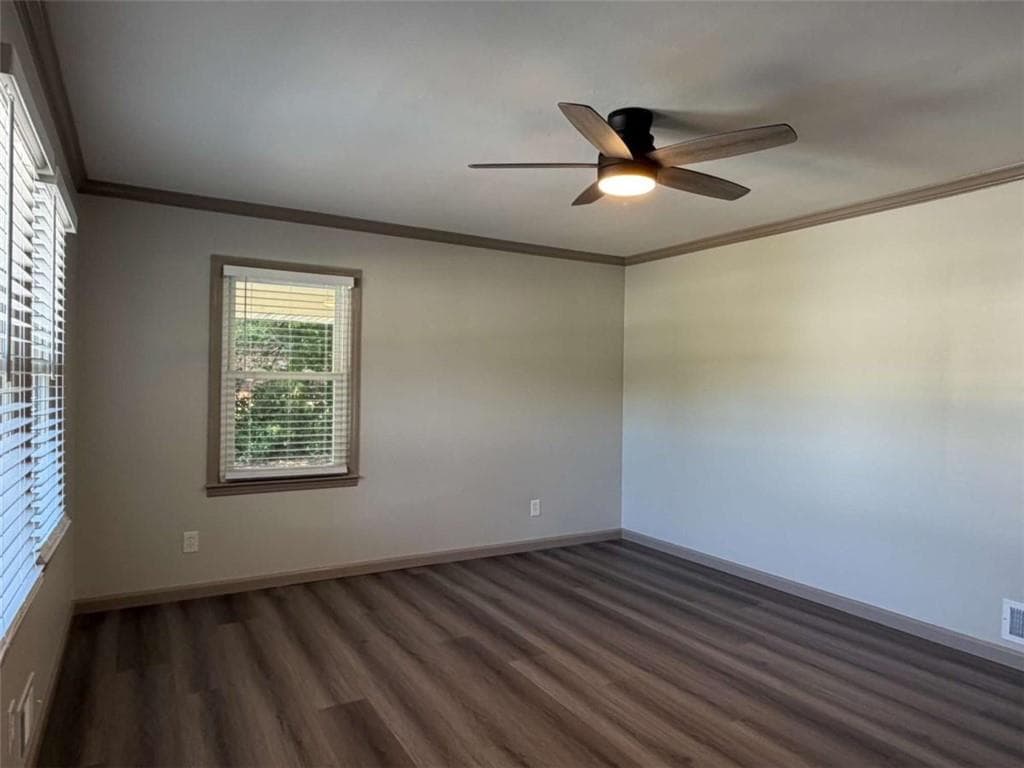 3 bedroom, 2 bathroom, 1,125 sq ft single family residence under contract at 11601 Veterans Memorial Highway, Douglasville, GA 30134 — photo 6