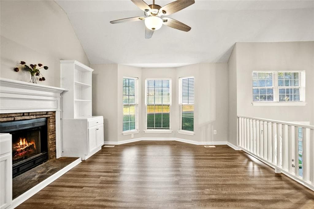 5 bedroom, 3 bathroom, 3,396 sq ft single family residence for sale at 304 Ridge Hill Circle, Canton, GA 30115 — photo 7