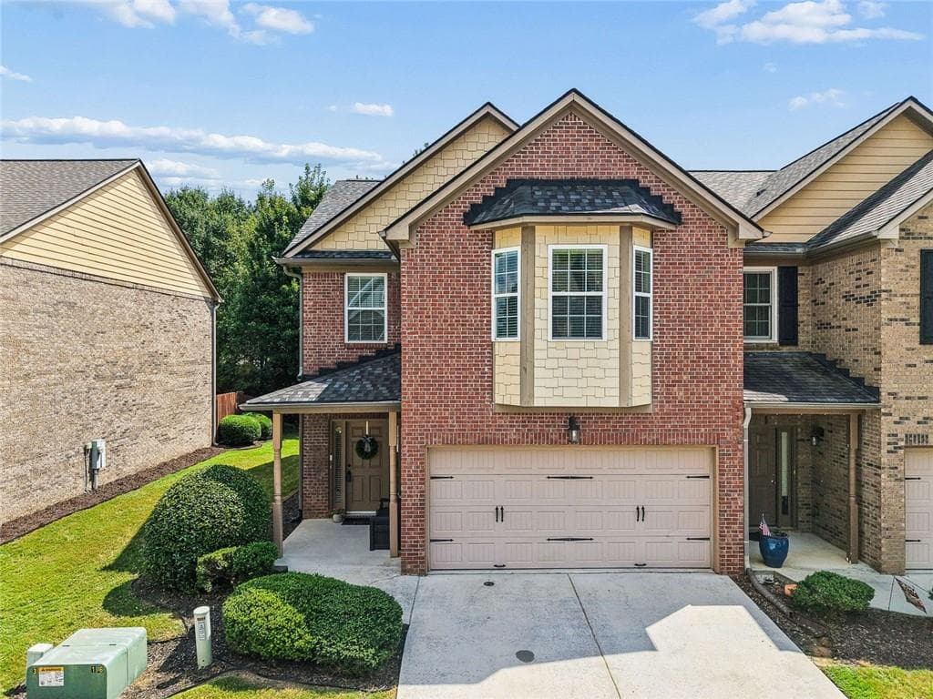 3 bedroom, 3 bathroom, 2,317 sq ft townhouse for sale at 3281 Open Fields Drive, Snellville, GA 30078 — photo 3