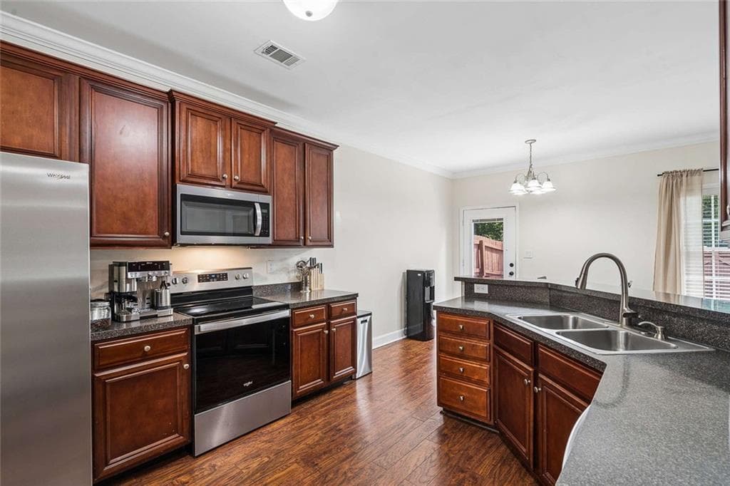 3 bedroom, 3 bathroom, 2,317 sq ft townhouse for sale at 3281 Open Fields Drive, Snellville, GA 30078 — photo 7