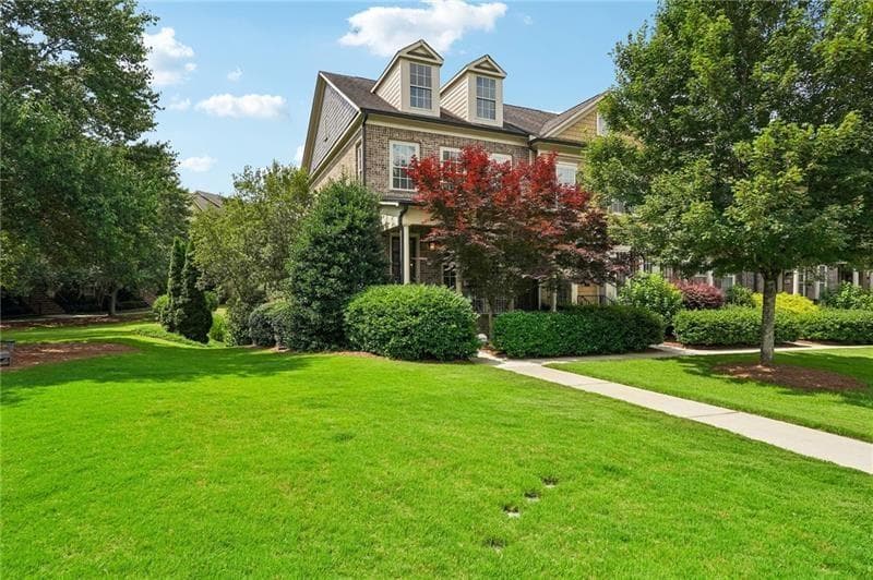2 bedroom, 4 bathroom, 2,310 sq ft townhouse for sale at 3348 Turngate Court, Atlanta, GA 30341 — photo 3