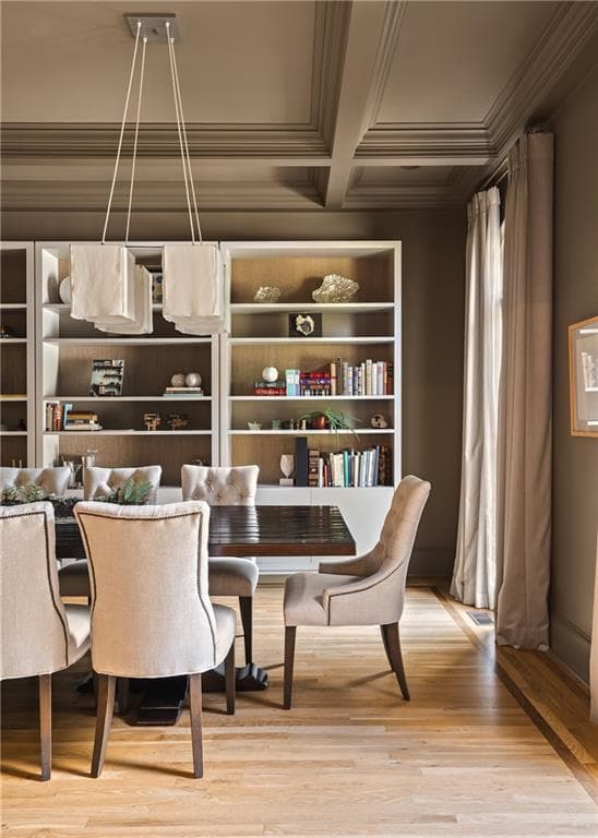 5 bedroom, 5 bathroom, 5,931 sq ft single family residence for sale at 220 Powers Cove, Atlanta, GA 30327 — photo 9