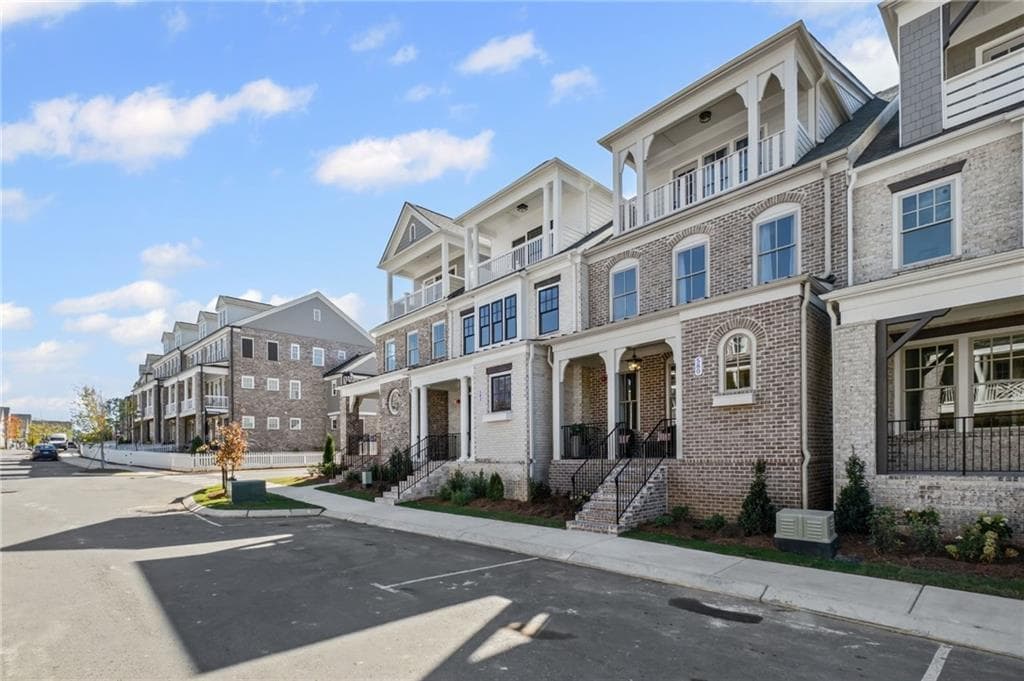 3 bedroom, 5 bathroom, 3,720 sq ft townhouse for sale at 580 Brashy Street, Woodstock, GA 30188 — photo 3