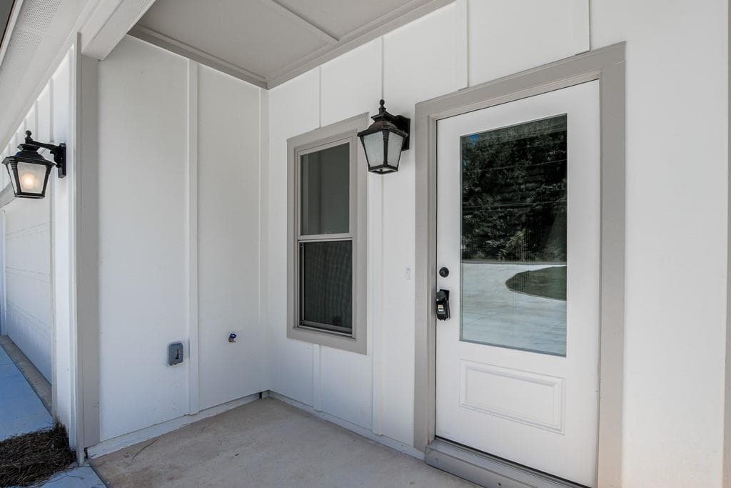 3 bedroom, 3 bathroom, 1,800 sq ft single family residence for rent at 2002 Fence Road, Dacula, GA 30019 for $2,600 a month — photo 3