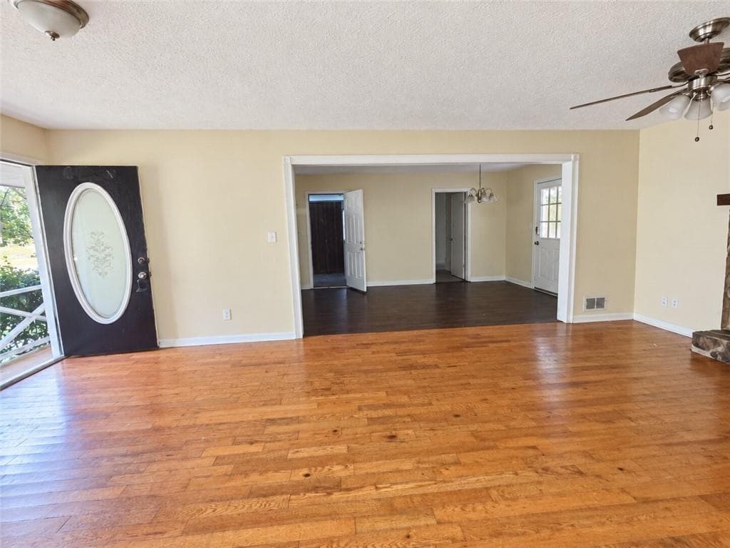 4 bedroom, 3 bathroom, 1,605 sq ft single family residence for sale at 30 Smoke Rise Court, Stockbridge, GA 30281 — photo 5
