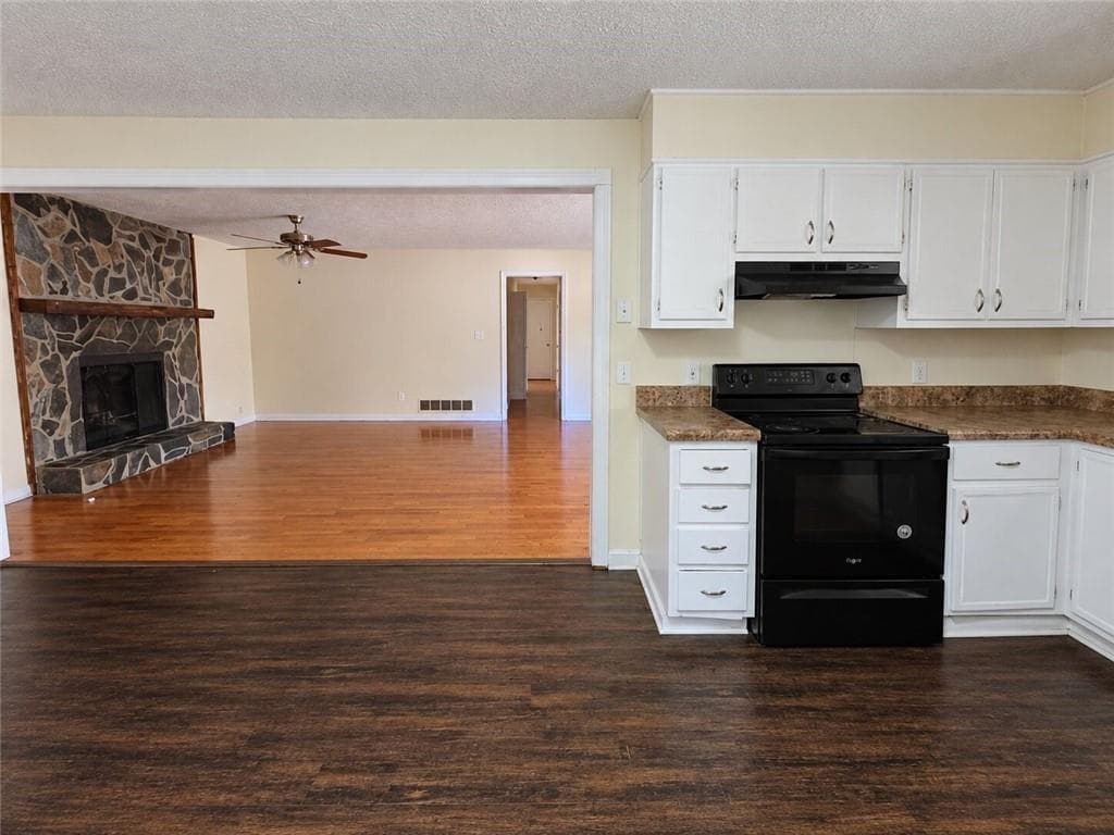 4 bedroom, 3 bathroom, 1,605 sq ft single family residence for sale at 30 Smoke Rise Court, Stockbridge, GA 30281 — photo 7