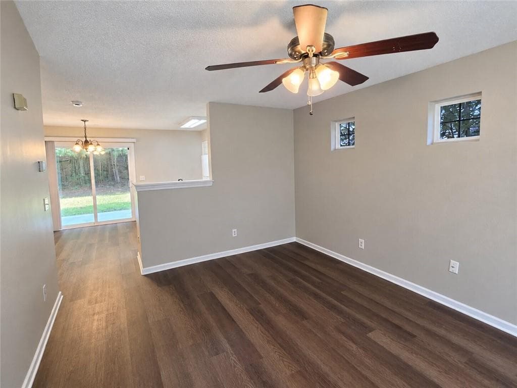4 bedroom, 1 bathroom, 1,341 sq ft single family residence for sale at 3389 Sable Chase Lane, South Fulton, GA 30349 — photo 6