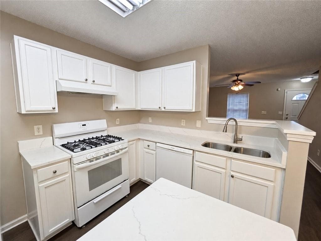 4 bedroom, 1 bathroom, 1,341 sq ft single family residence for sale at 3389 Sable Chase Lane, South Fulton, GA 30349 — photo 10