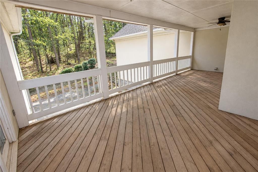 7 bedroom, 5 bathroom, 5,813 sq ft single family residence for sale at 10060 Buice Road, Alpharetta, GA 30022 — photo 8