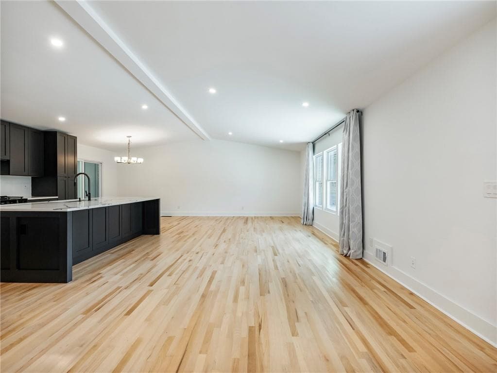 4 bedroom, 4 bathroom, 2,625 sq ft single family residence for sale at 3344 N Embry Circle, Atlanta, GA 30341 — photo 3