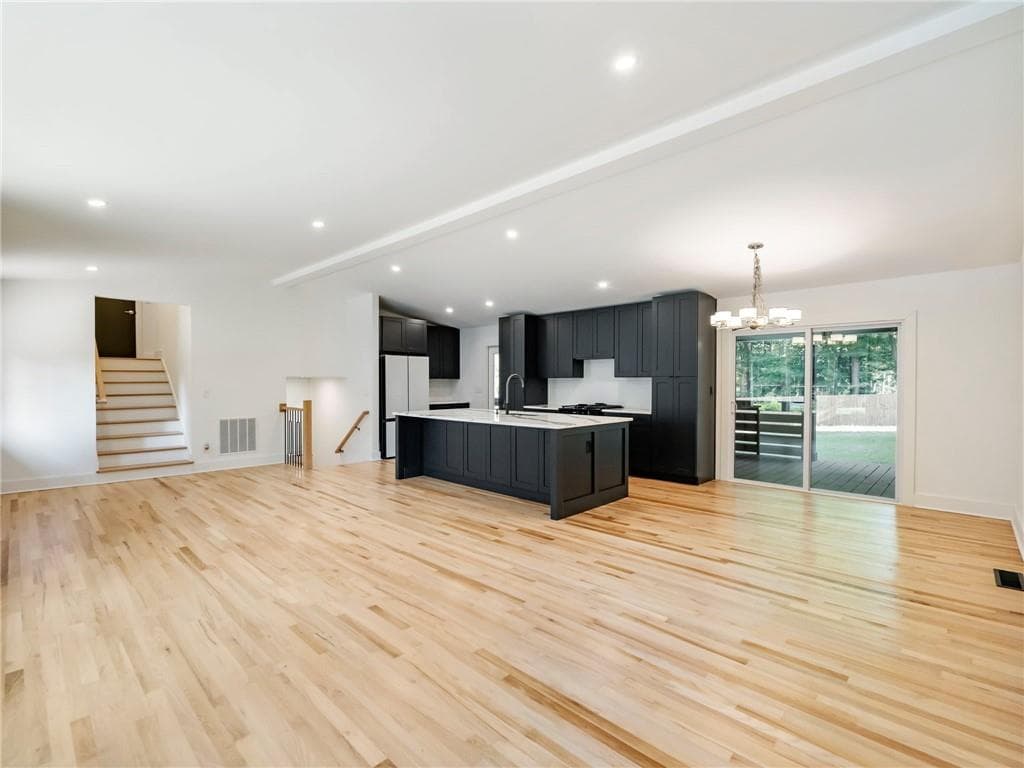 4 bedroom, 4 bathroom, 2,625 sq ft single family residence for sale at 3344 N Embry Circle, Atlanta, GA 30341 — photo 5