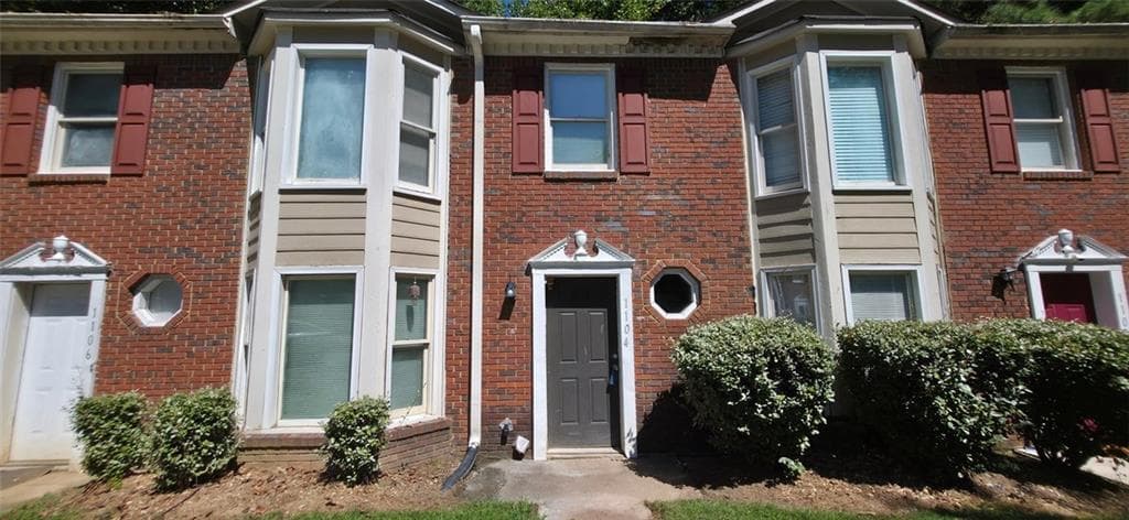 2 bedroom, 3 bathroom, 1,292 sq ft single family residence for rent at 1104 Booth Court, Marietta, GA 30008 for $1,499 a month — photo 1 of 13