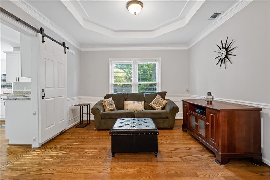 4 bedroom, 3 bathroom, 2,825 sq ft single family residence for sale at 210 Bristolstone Court, Alpharetta, GA 30005 — photo 6