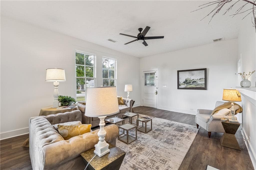 3 bedroom, 2 bathroom, 1,624 sq ft single family residence for sale at 1820 Cassville Road, Cartersville, GA 30121 — photo 6