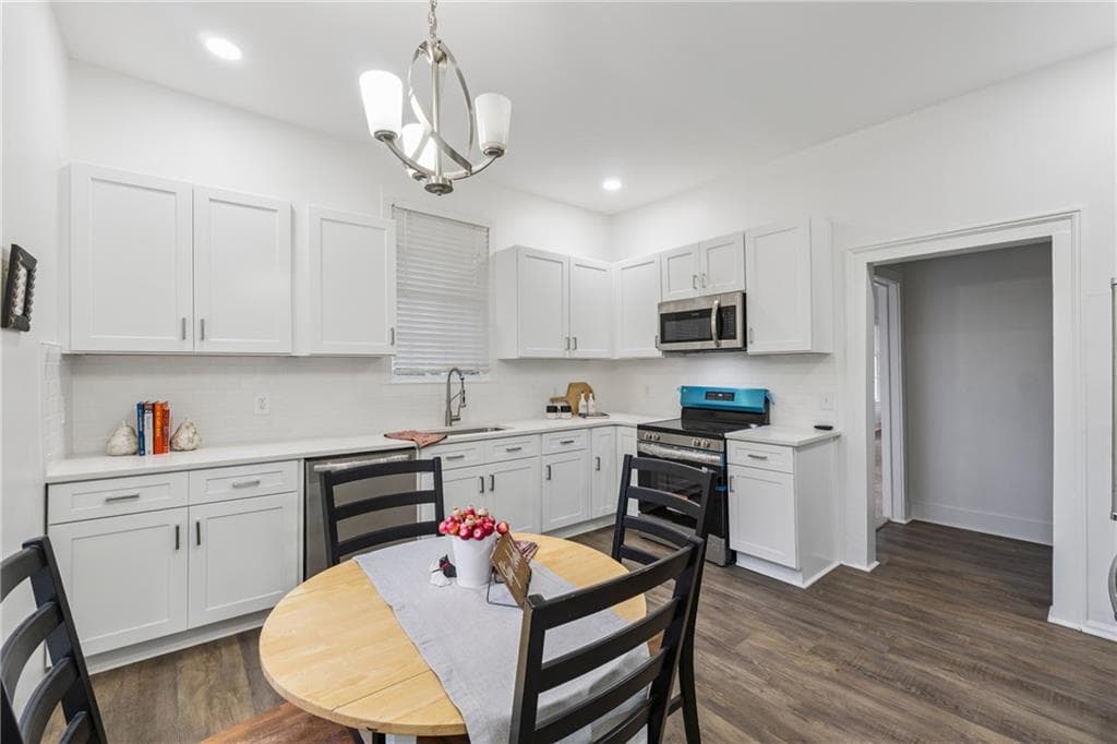 3 bedroom, 2 bathroom, 1,624 sq ft single family residence for sale at 1820 Cassville Road, Cartersville, GA 30121 — photo 8