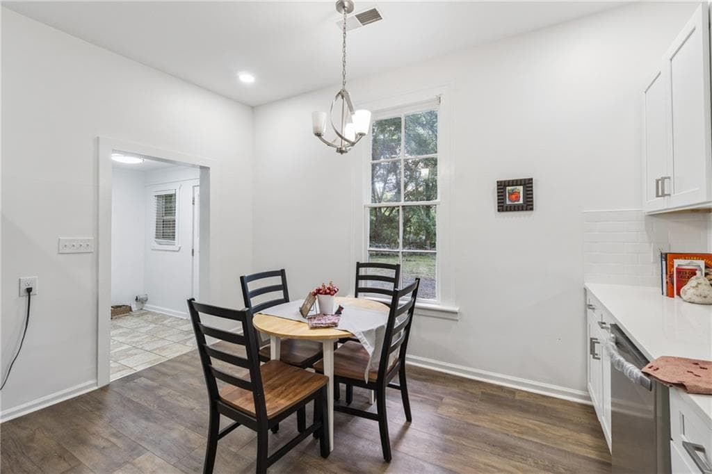 3 bedroom, 2 bathroom, 1,624 sq ft single family residence for sale at 1820 Cassville Road, Cartersville, GA 30121 — photo 9