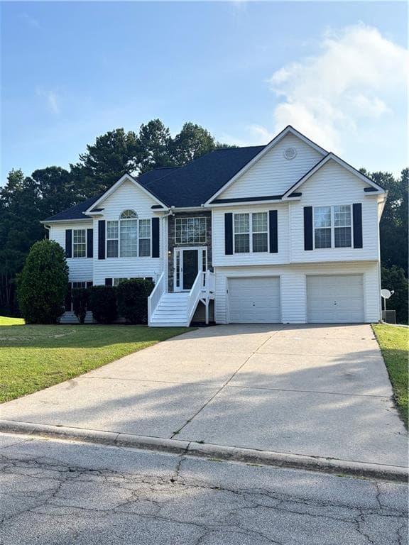 5 bedroom, 3 bathroom, 2,306 sq ft single family residence under contract at 185 Bramlett Way, Powder Springs, GA 30127 — photo 3