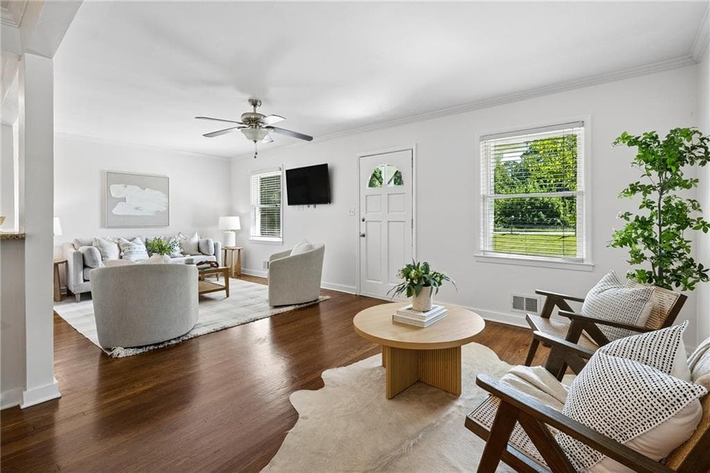 3 bedroom, 2 bathroom, 1,289 sq ft single family residence for sale at 2316 Poplar Springs Drive, Atlanta, GA 30319 — photo 5