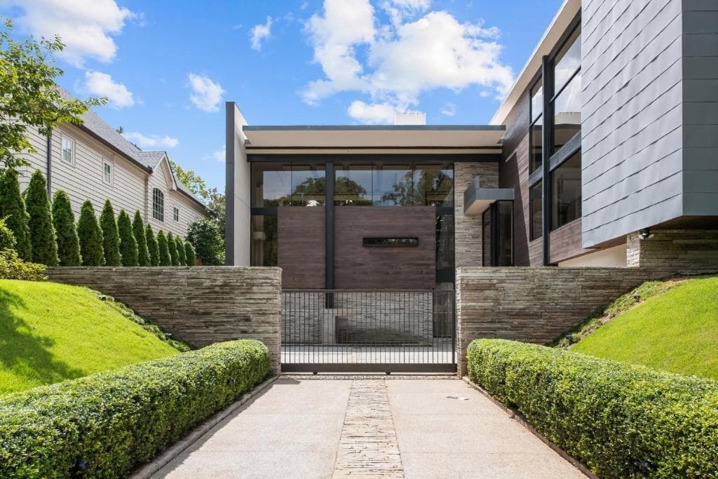 5 bedroom, 6 bathroom, 6,700 sq ft single family residence for rent at 79 Beverly Road, Atlanta, GA 30309 for $34,000 a month — photo 6