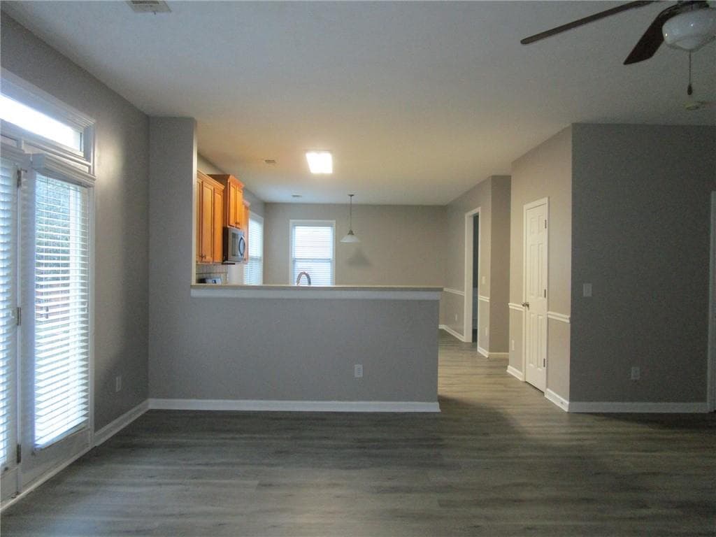 4 bedroom, 3 bathroom, 3,168 sq ft single family residence for rent at 4029 Amberleigh Trace, Gainesville, GA 30507 for $2,450 a month — photo 8
