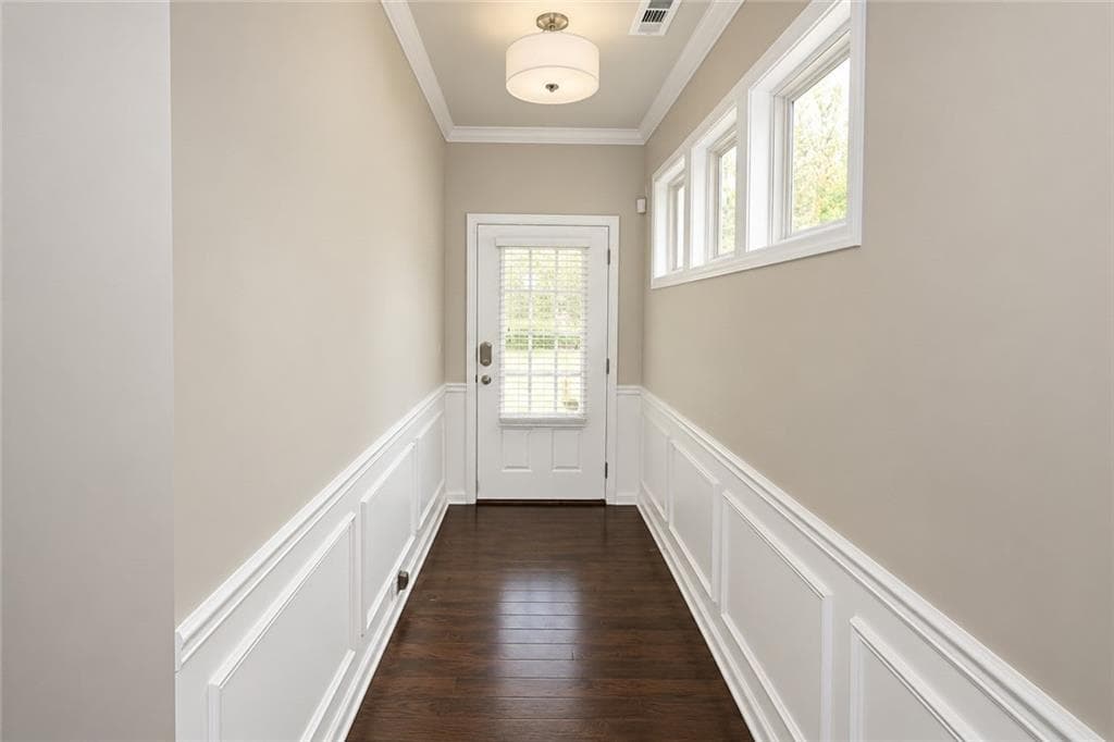 3 bedroom, 3 bathroom, 1,836 sq ft townhouse for sale at 2431 Norwood Park Crossing, Atlanta, GA 30340 — photo 10