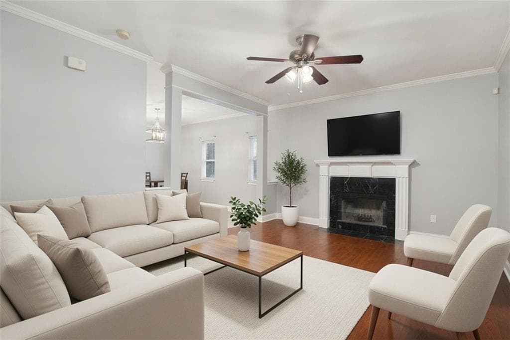 3 bedroom, 3 bathroom, 1,320 sq ft single family residence under contract at 1051 Ada Avenue, Atlanta, GA 30318 — photo 6